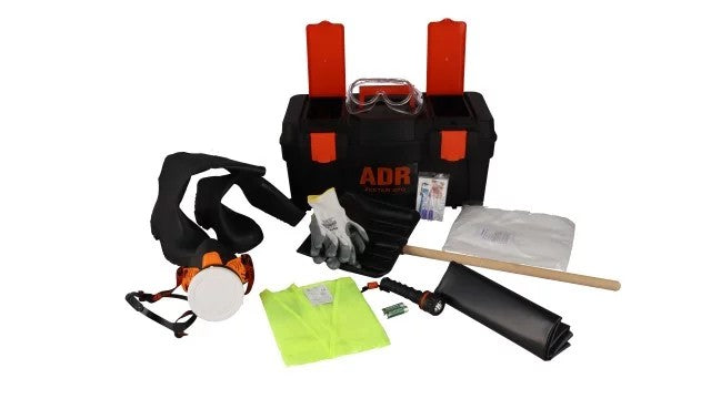 ADR Gefahrgutausrüstung mit Koffer – Set 2 Premium